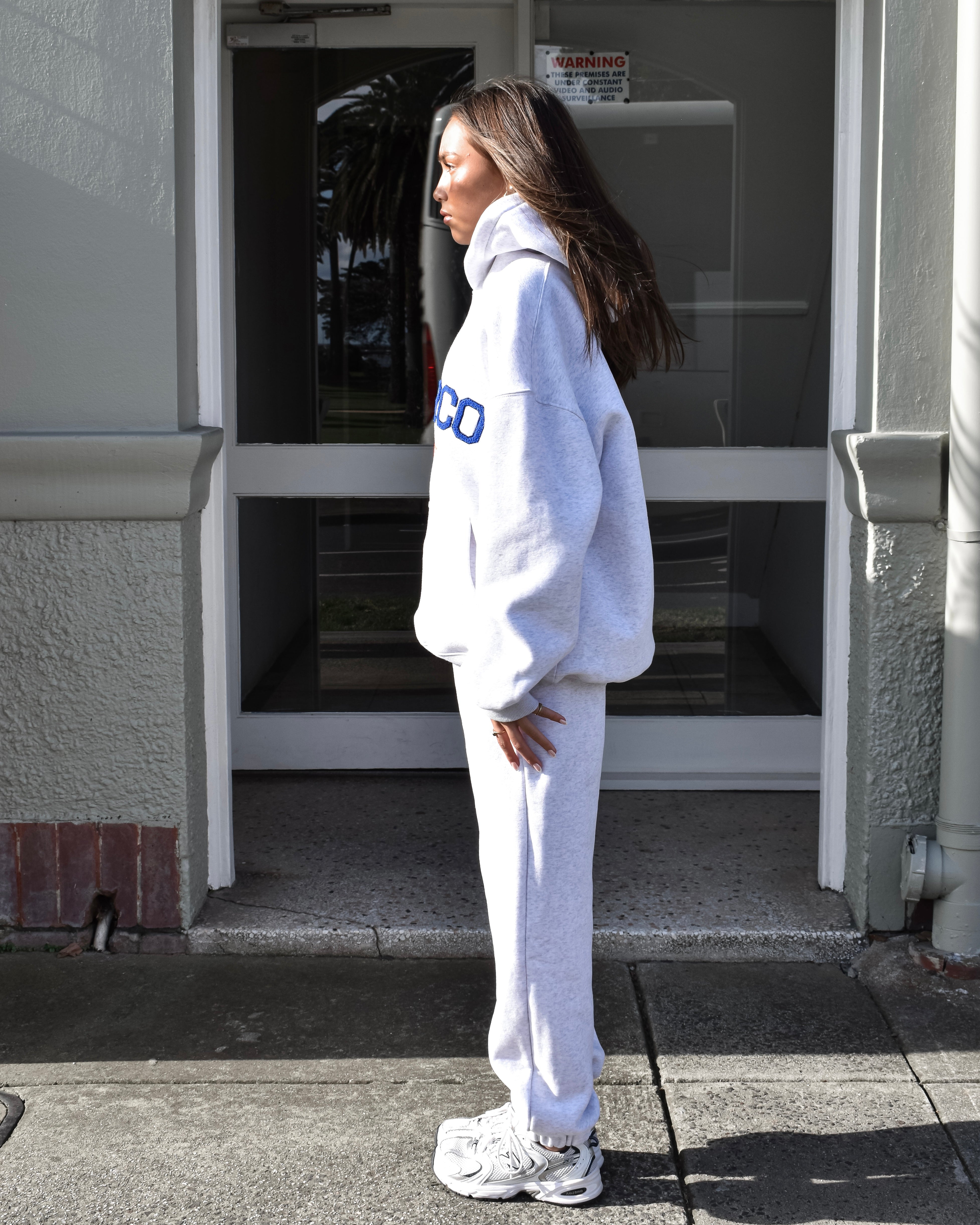 The 90s Loop Hoodie in Grey Marle (Fleece)