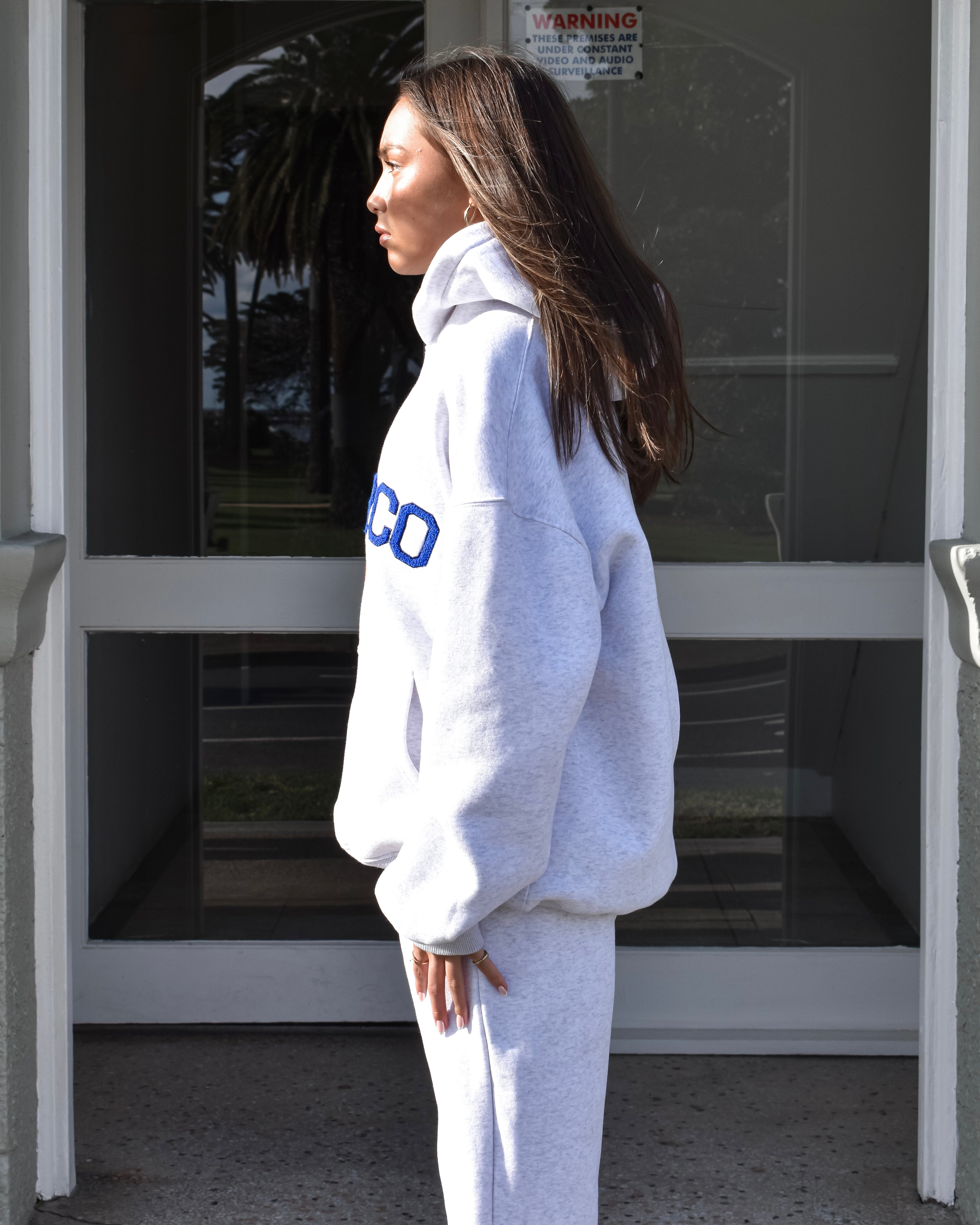The 90s Loop Hoodie in Grey Marle (Fleece)