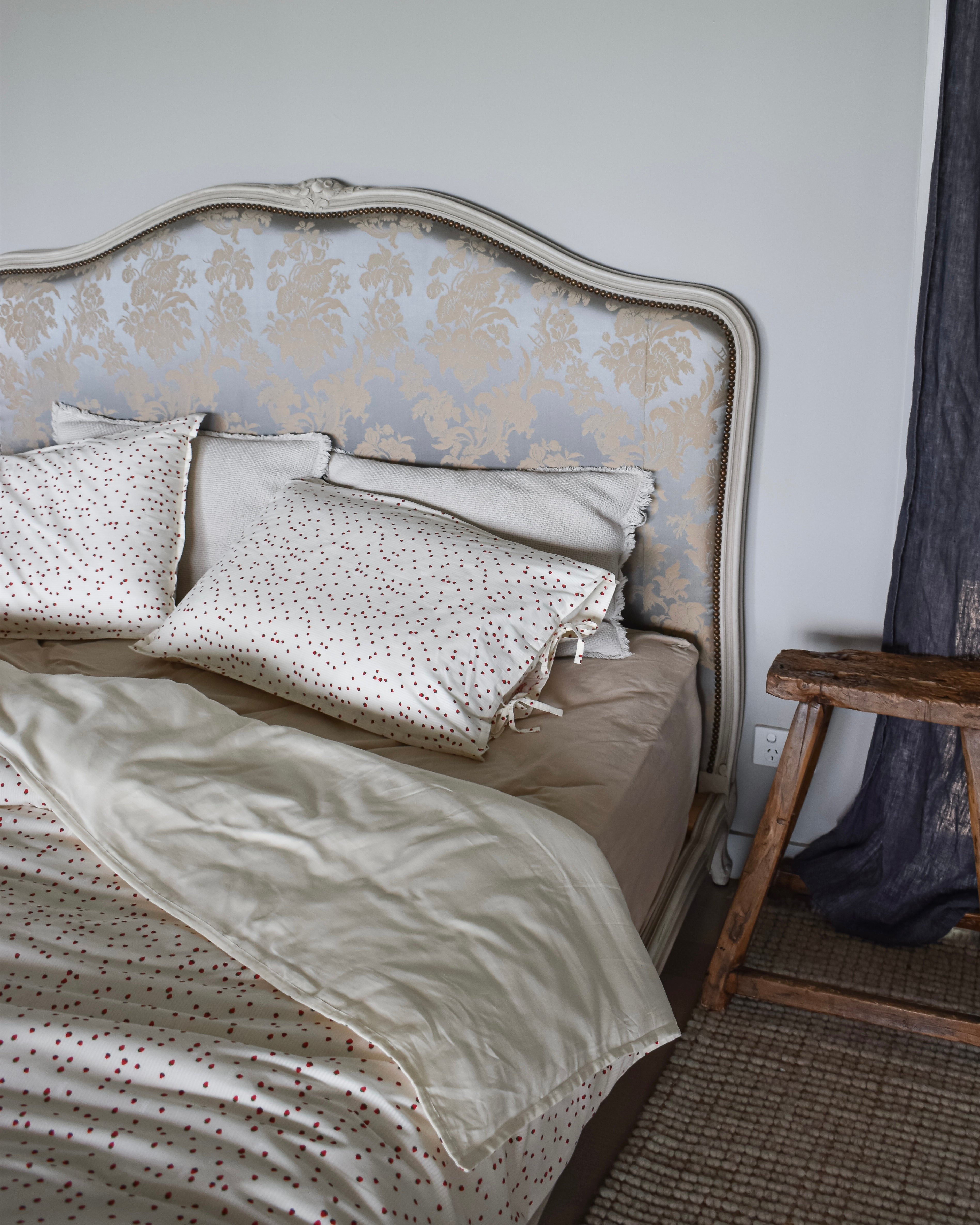 The Strawberry Quilt Cover