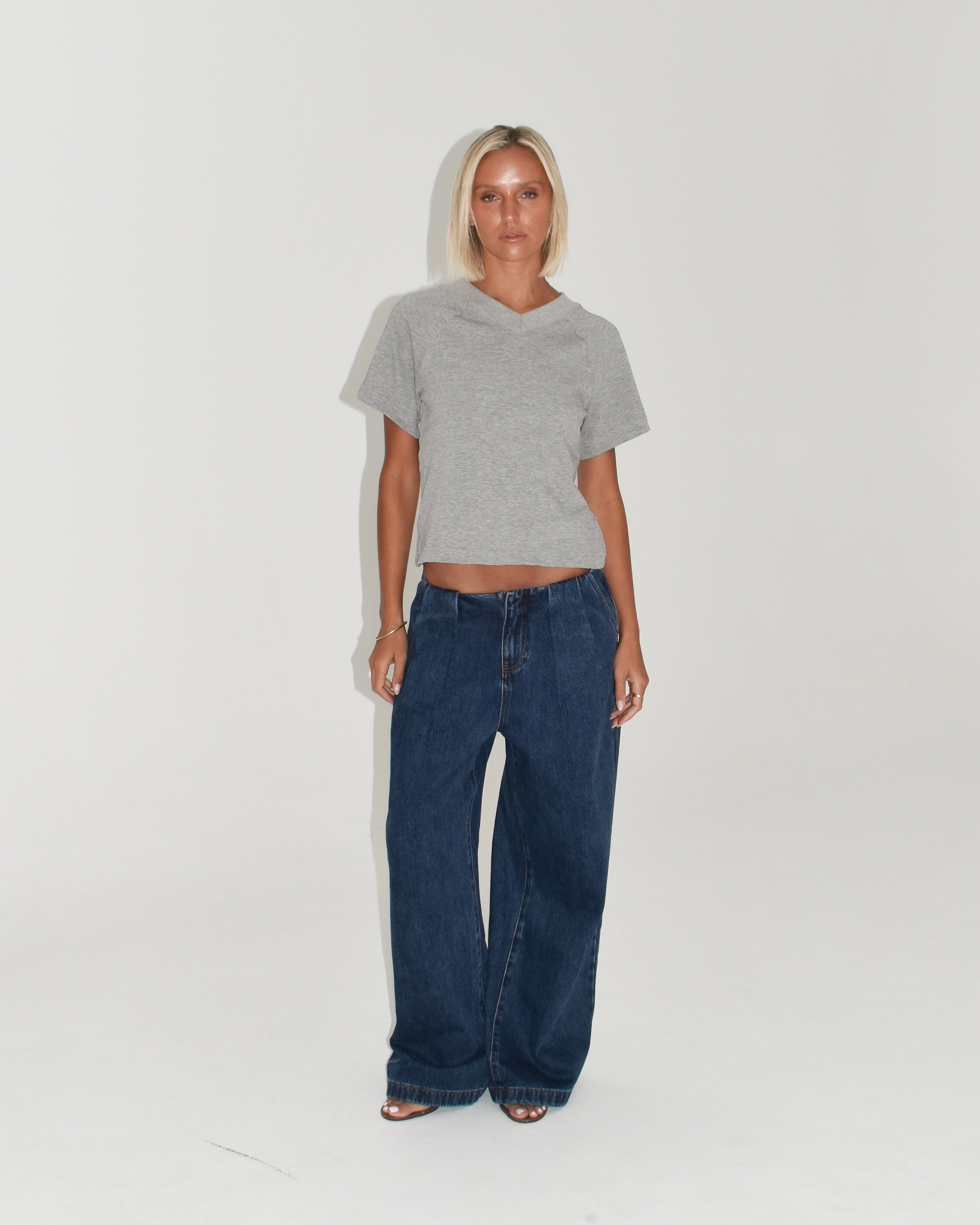 The Essential V-Neck Tee in Grey Marle
