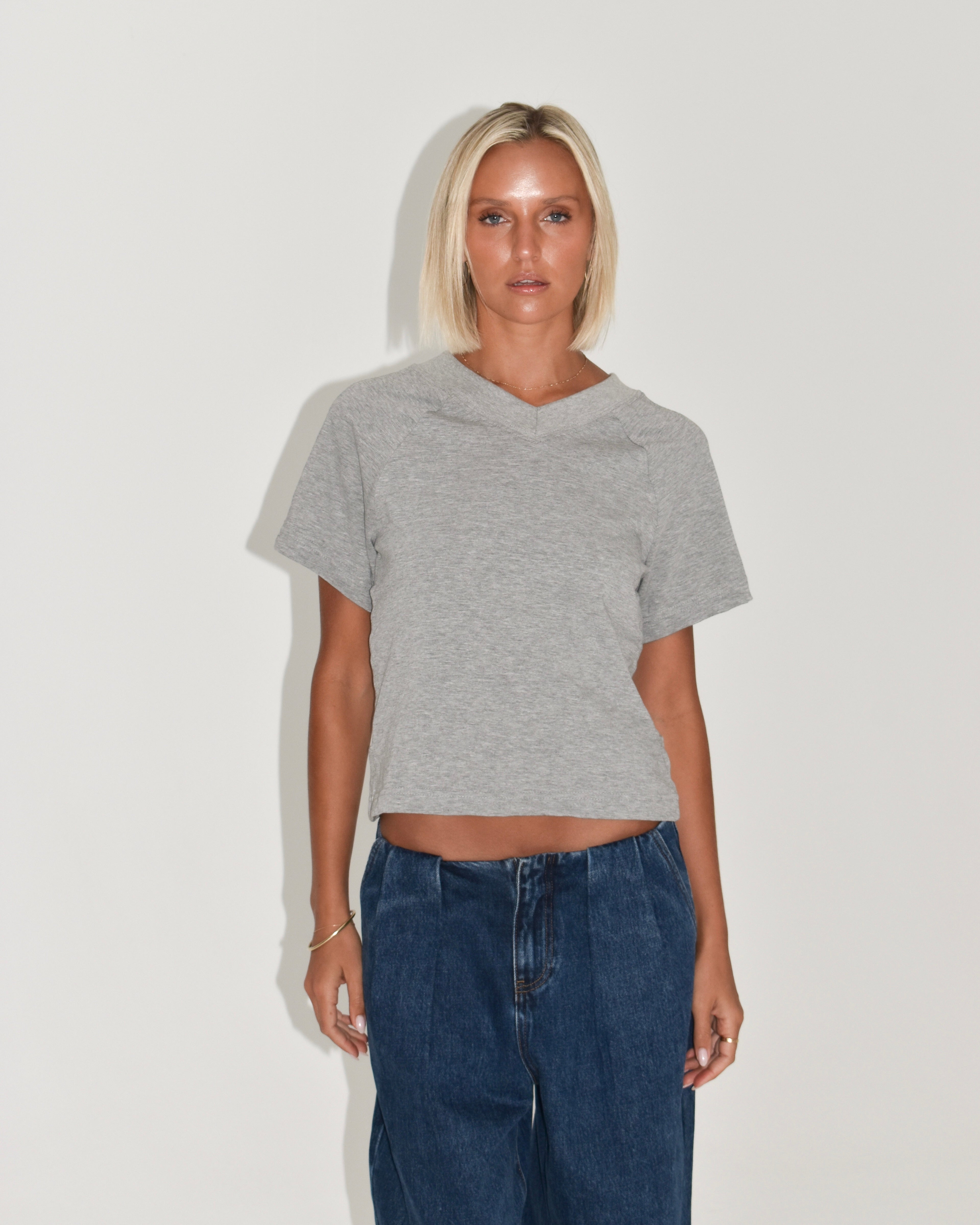 The Essential V-Neck Tee in Grey Marle