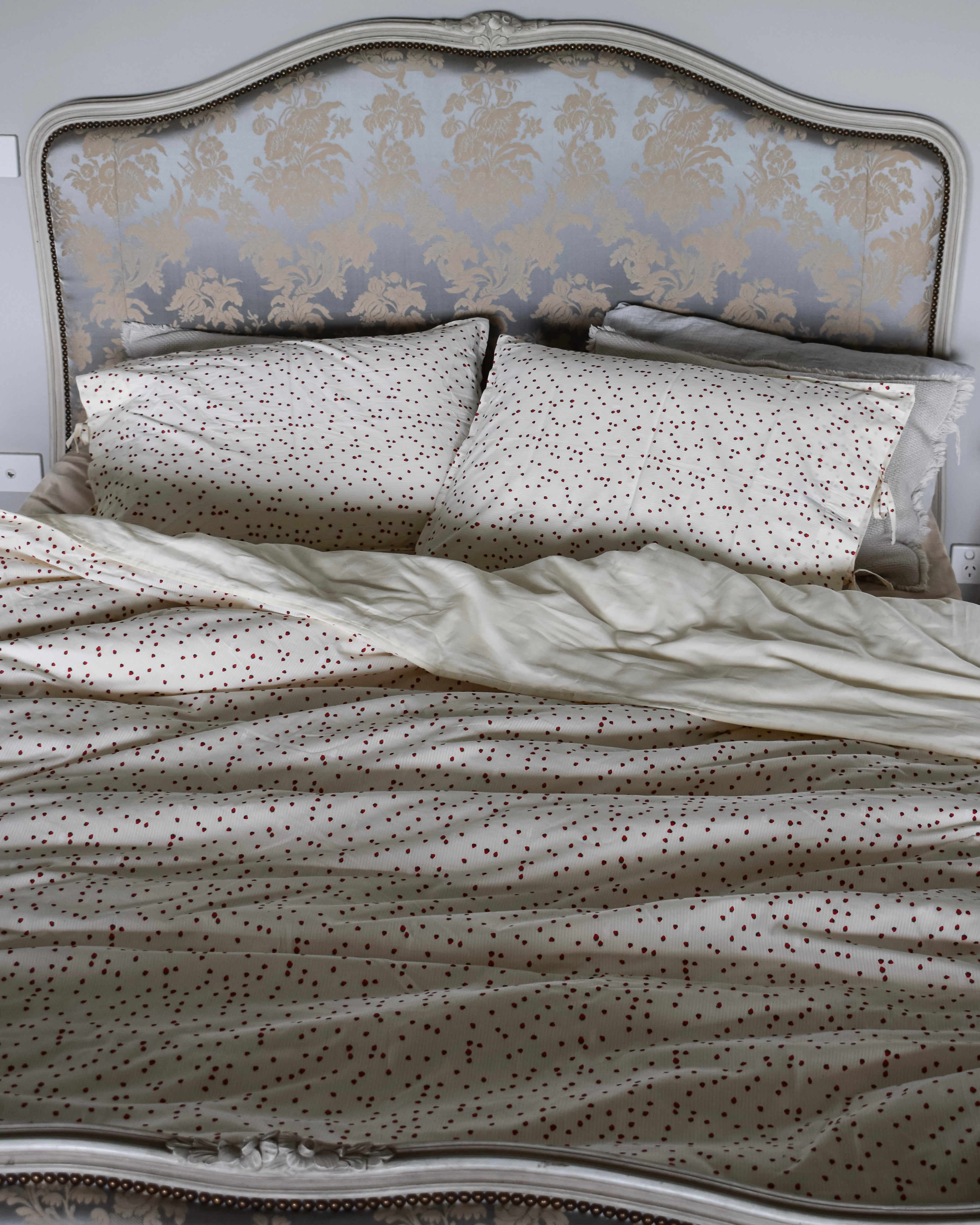 The Strawberry Quilt Cover
