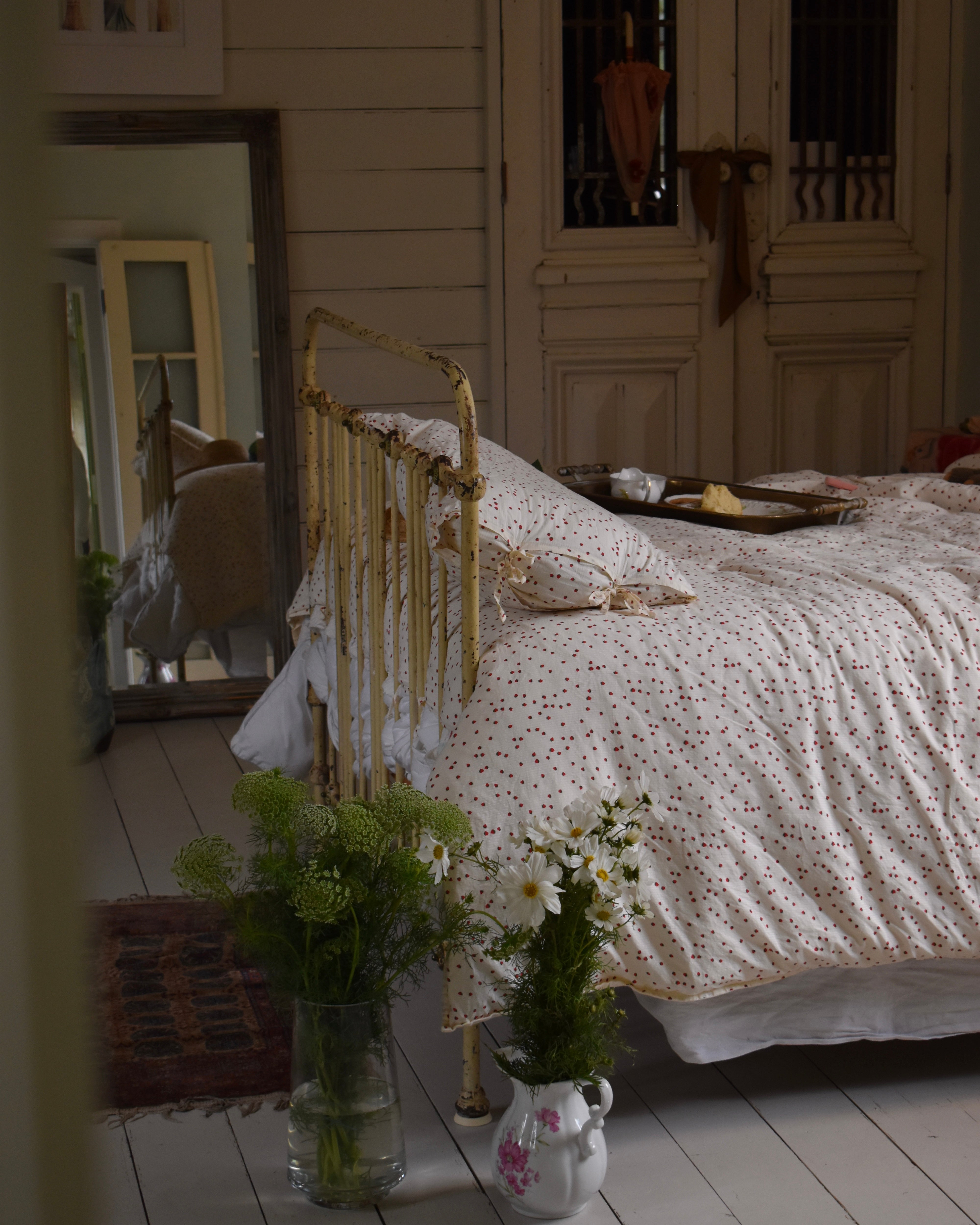 The Strawberry Quilt Cover