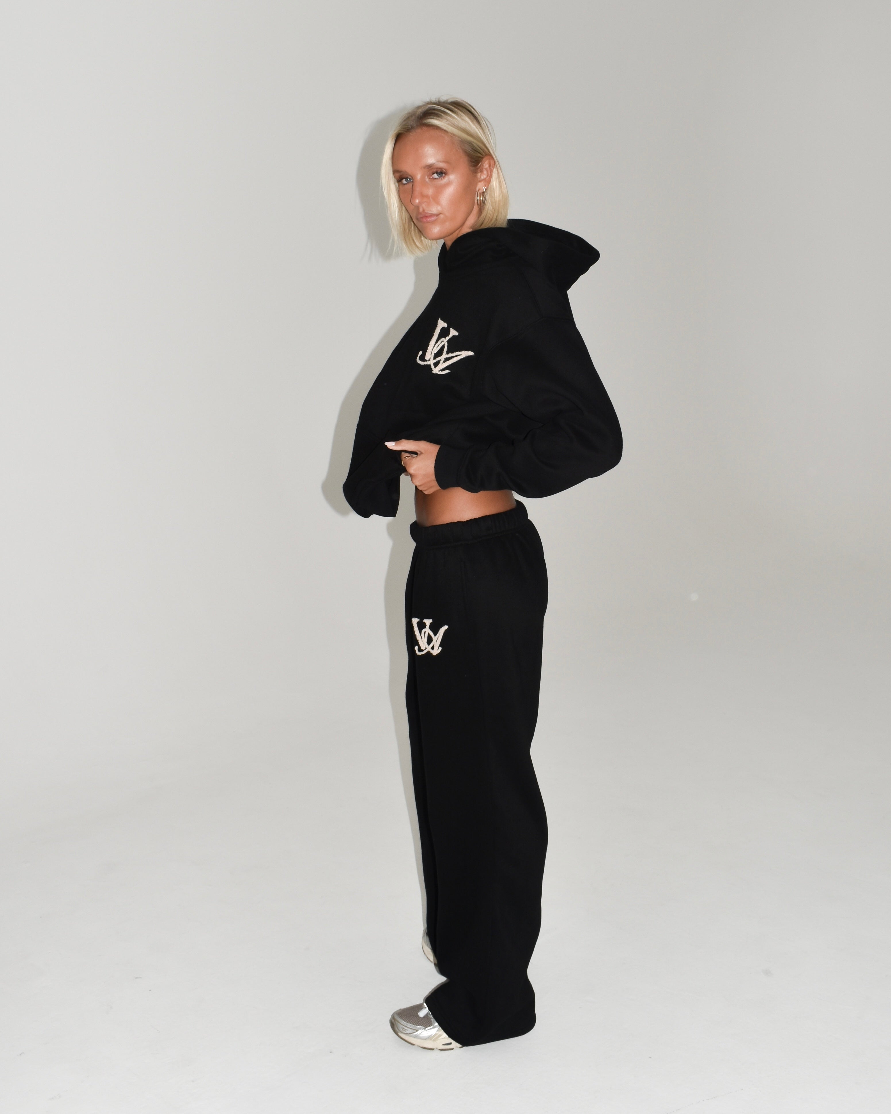 The Classic Trackpants in Obsidian (Fleece)