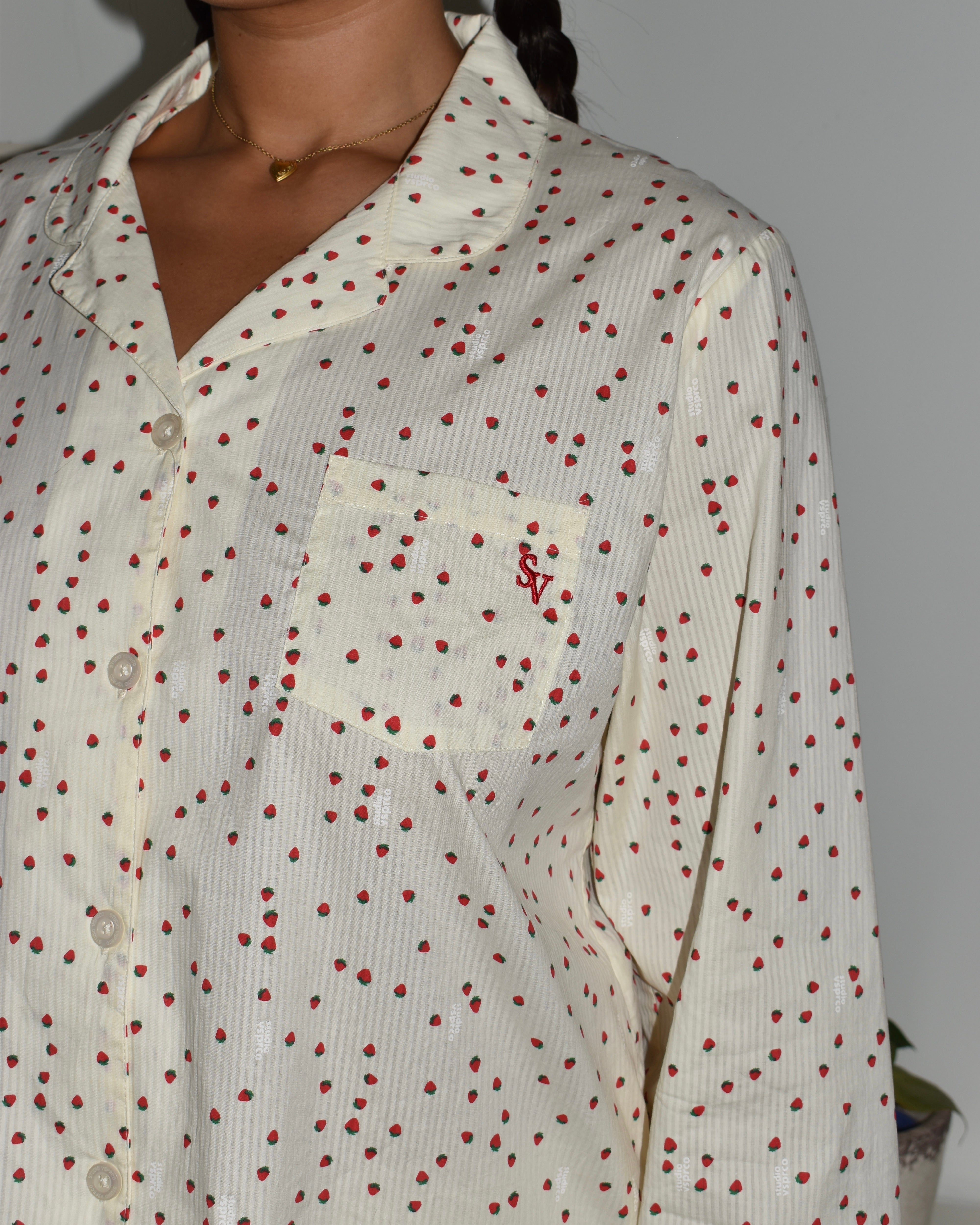 The Winter Strawberry Set