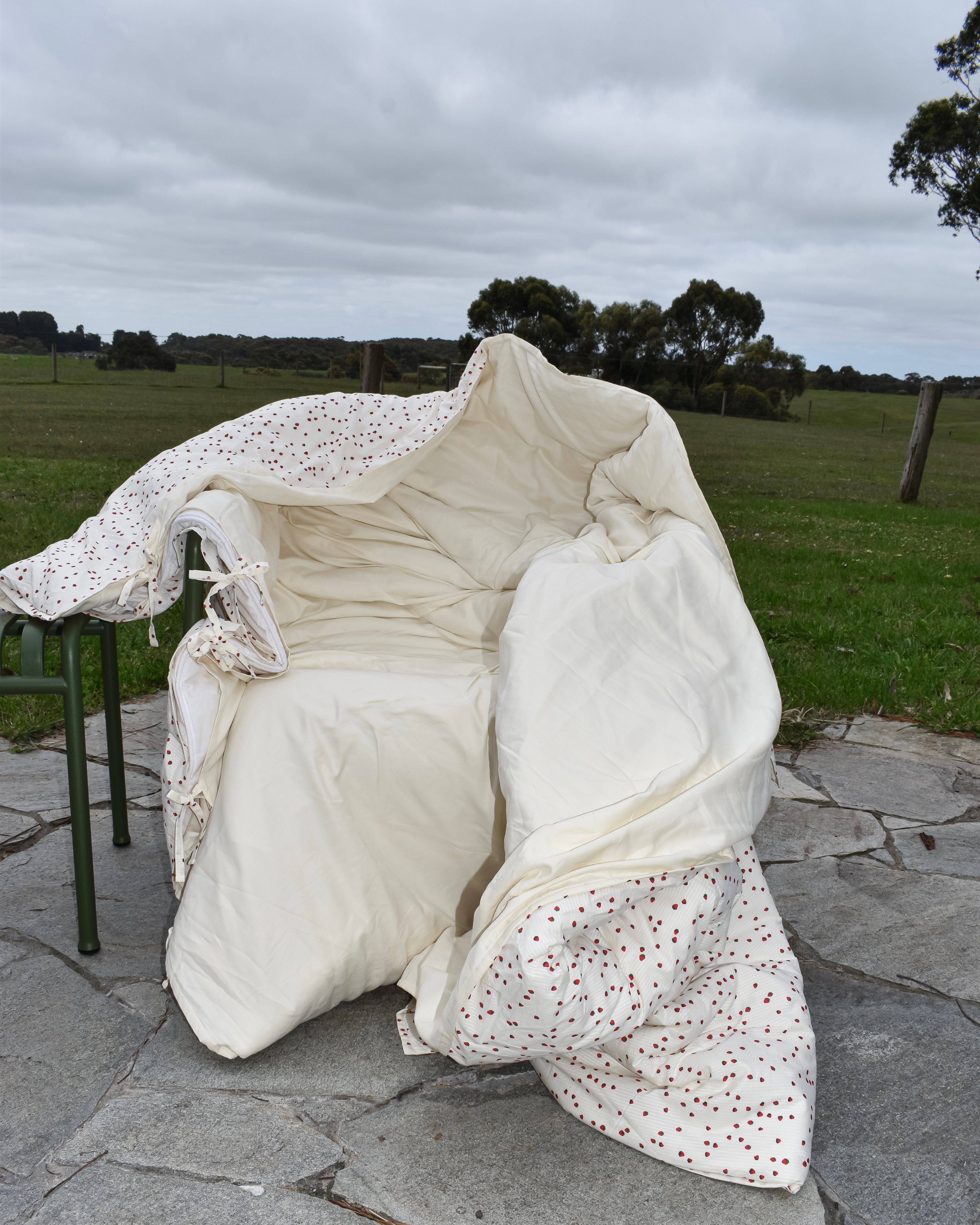 The Strawberry Quilt Cover