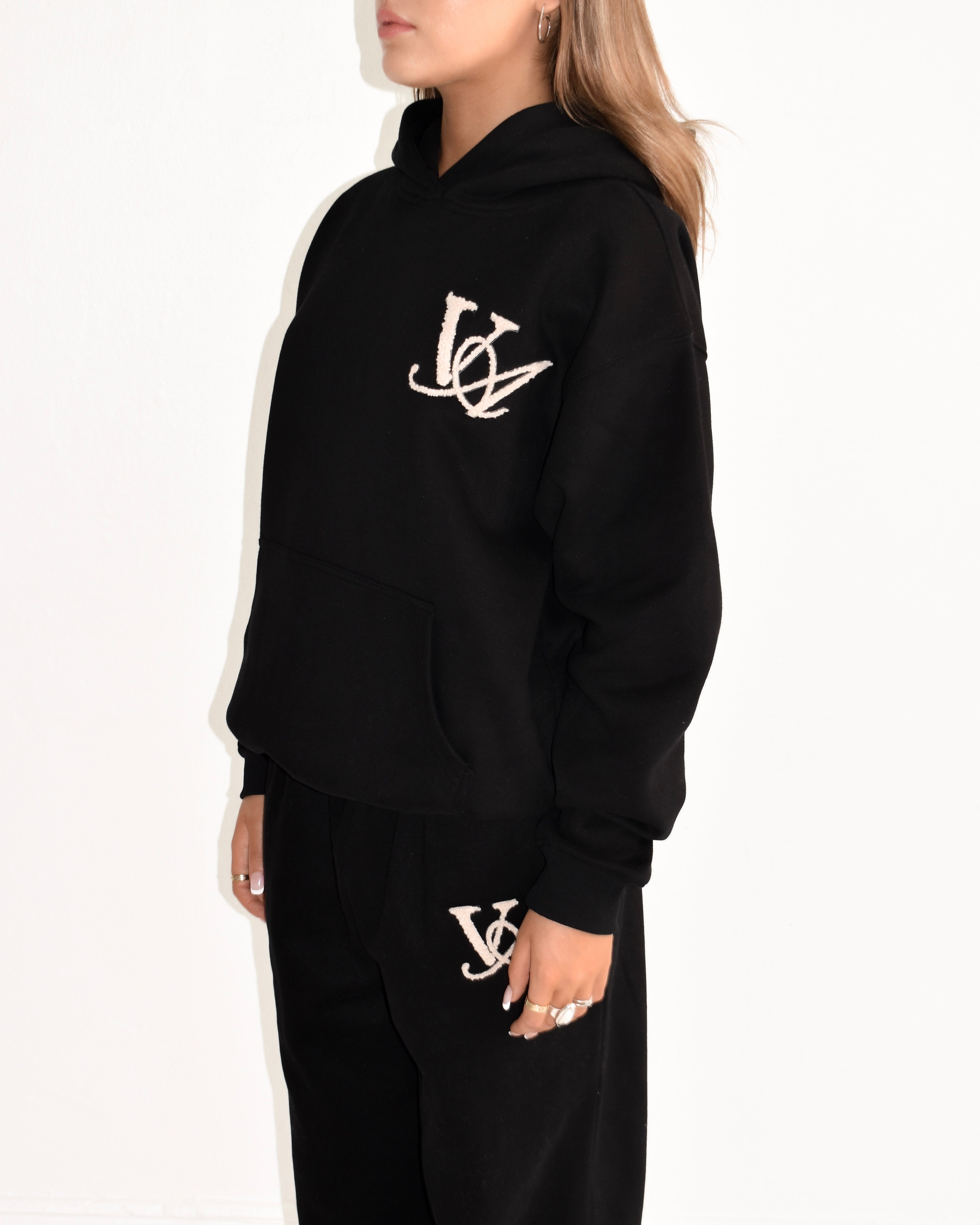 The Classic Trackpants in Obsidian (Fleece)