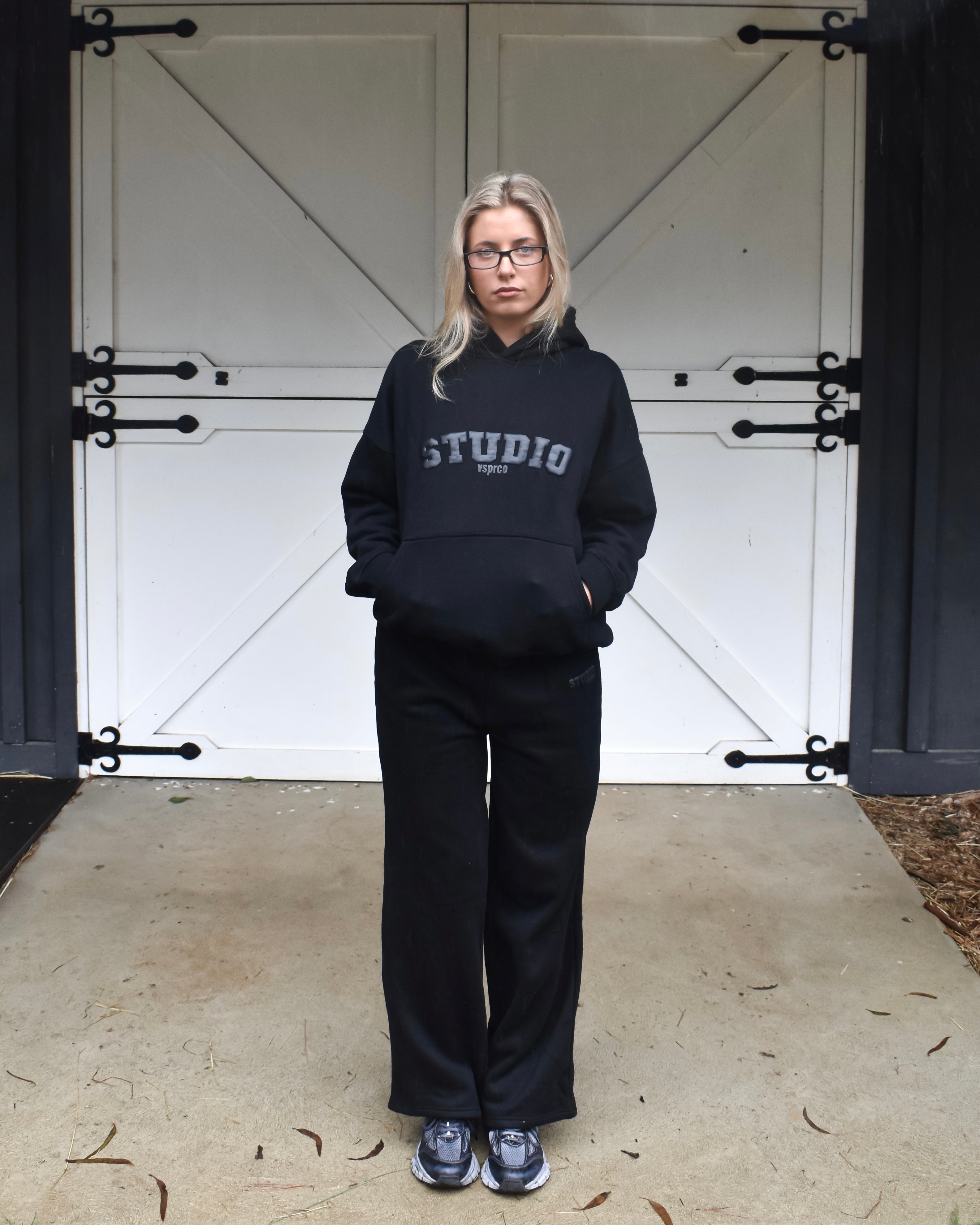 The Varsity Wide Leg Trackpants in Obsidian (Fleece)