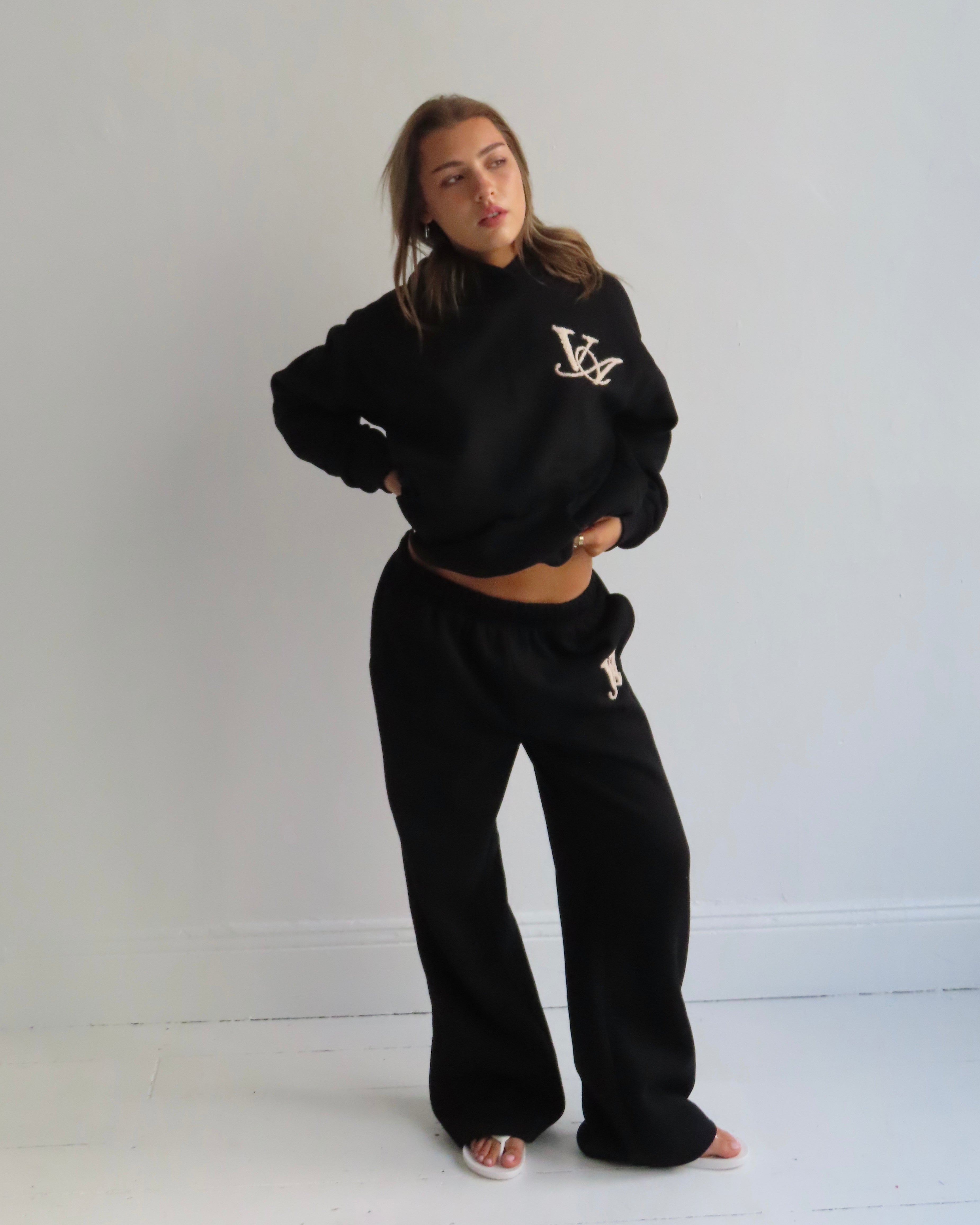 The Classic Hoodie in Obsidian (Fleece)