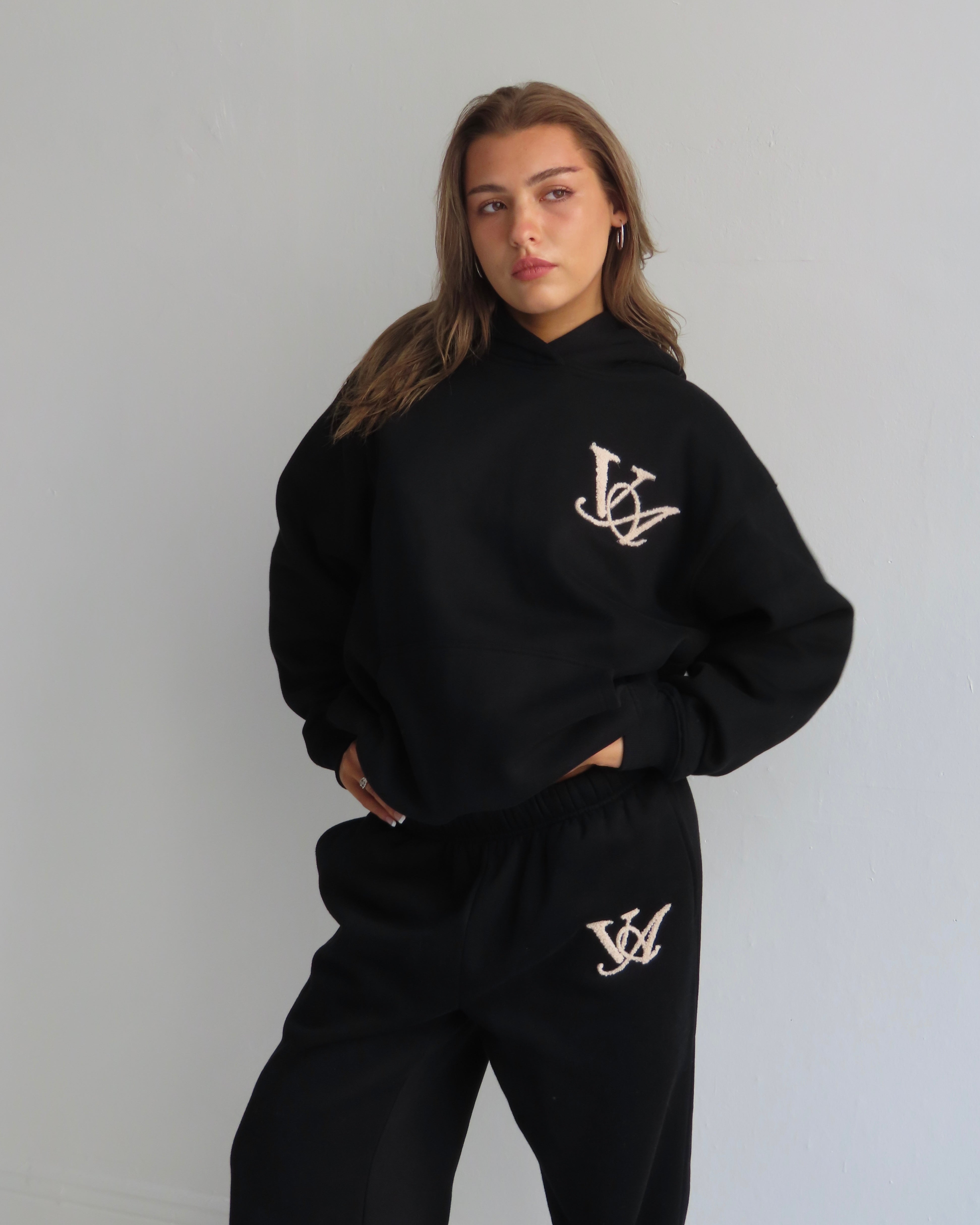 The Classic Hoodie in Obsidian (Fleece)