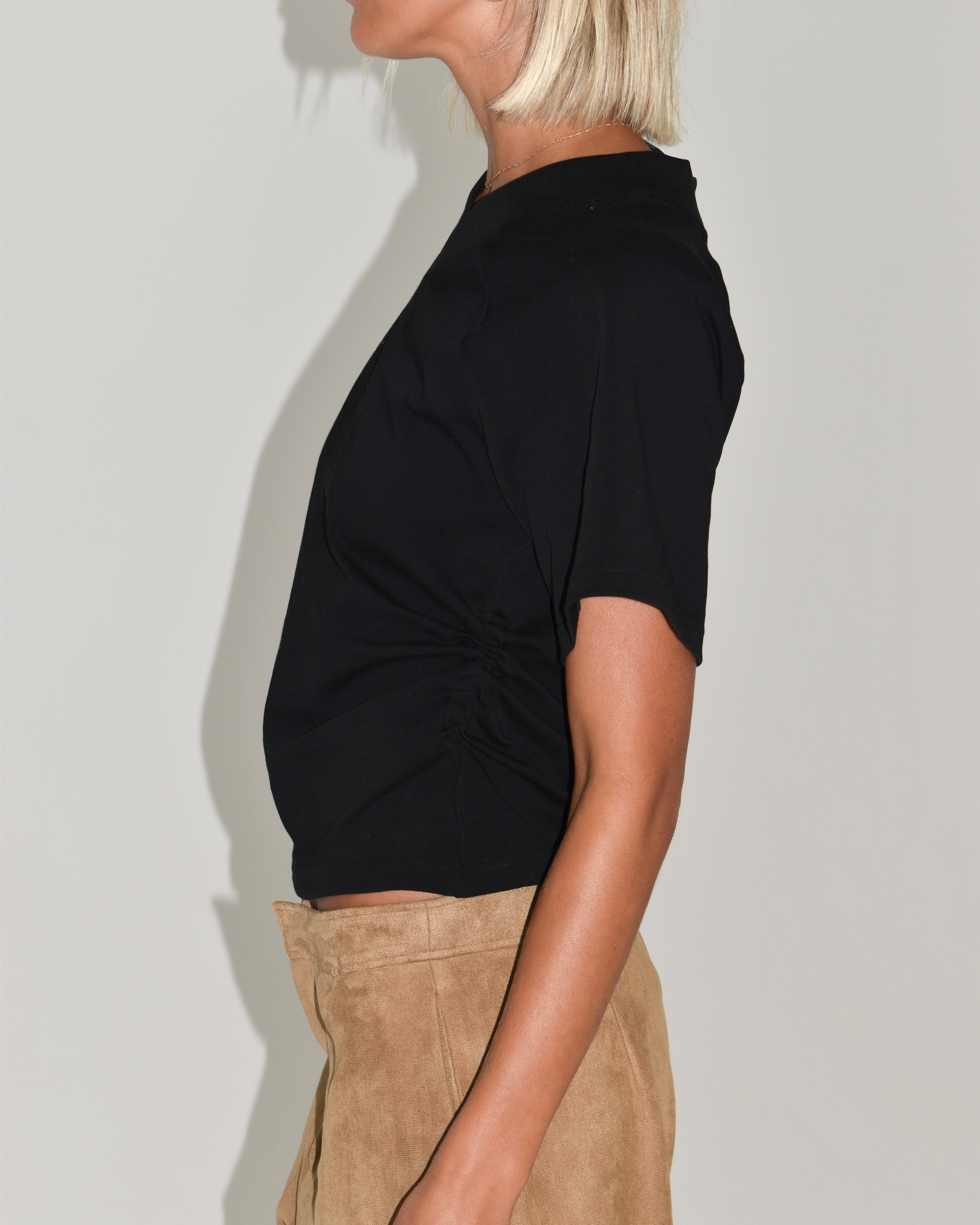 The Essential V-Neck T-Shirt in Black