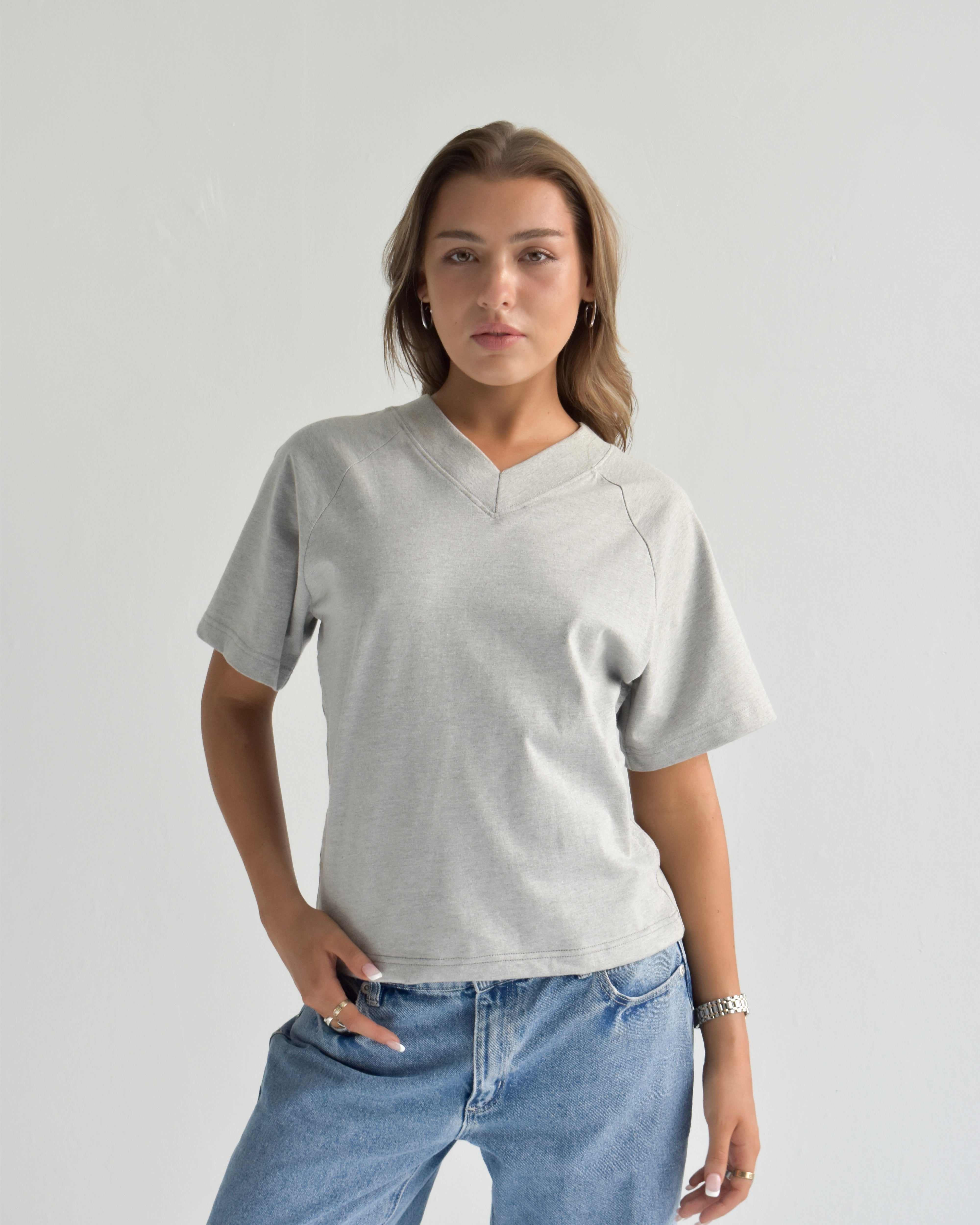 The Essential V-Neck Tee in Grey Marle