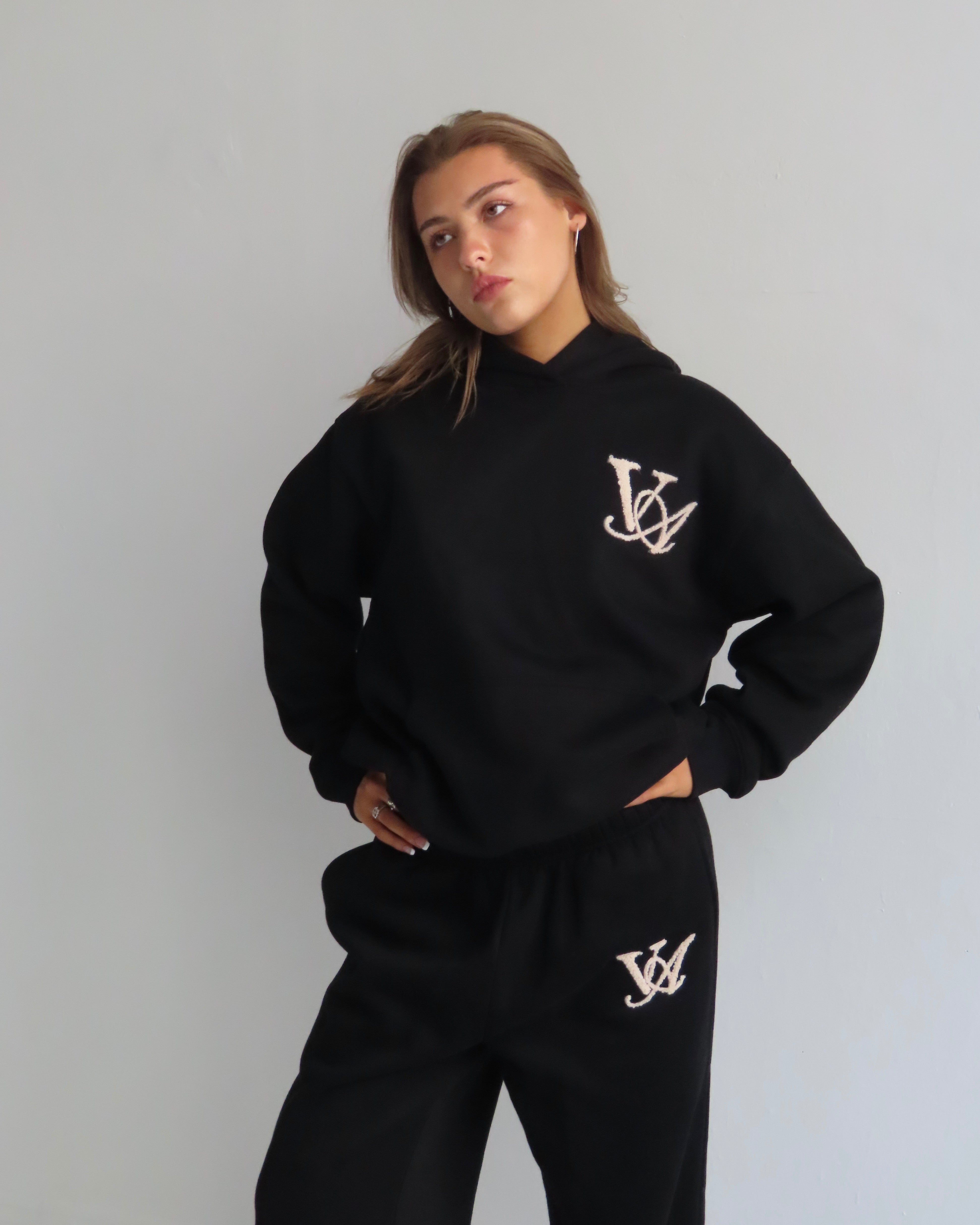 The Classic Hoodie in Obsidian (Fleece)